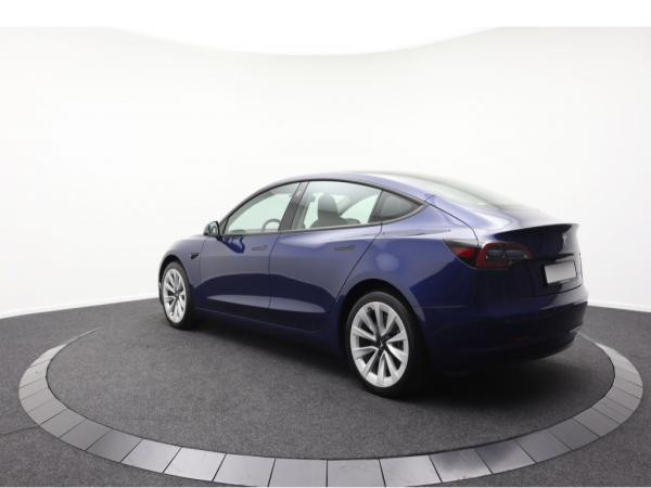 Foto - Tesla Model 3 h ev long range rwd aut