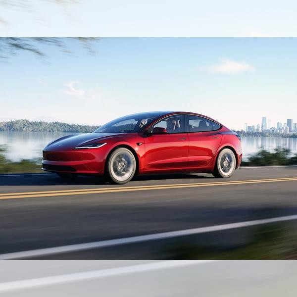Foto - Tesla Model 3 h ev rwd aut