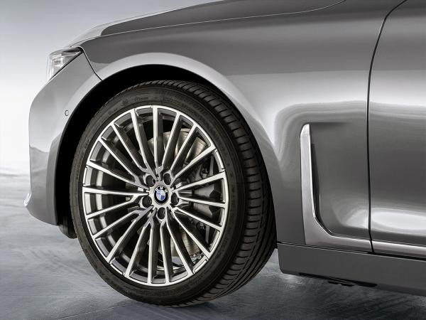 Foto - BMW 745 7-serie e phev l aut 4d