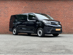 Toyota Proace 75 kWh Long Worker